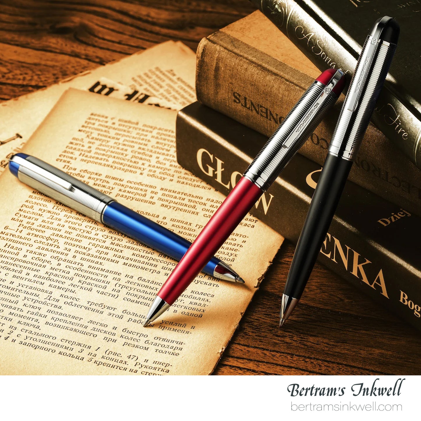 Wahl-Eversharp Skyline Black Silver Trim Ballpoint