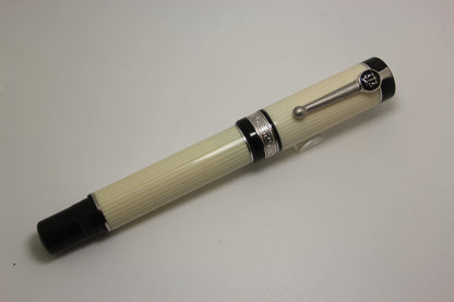 Delta LEX Fountain Pen Limited Edition