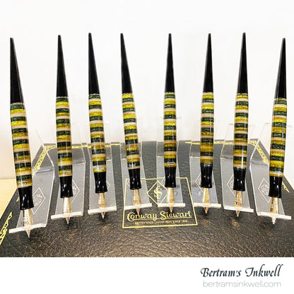 Conway Stewart Manufacturer's 8 x 18K nib grades sampler set, 2013