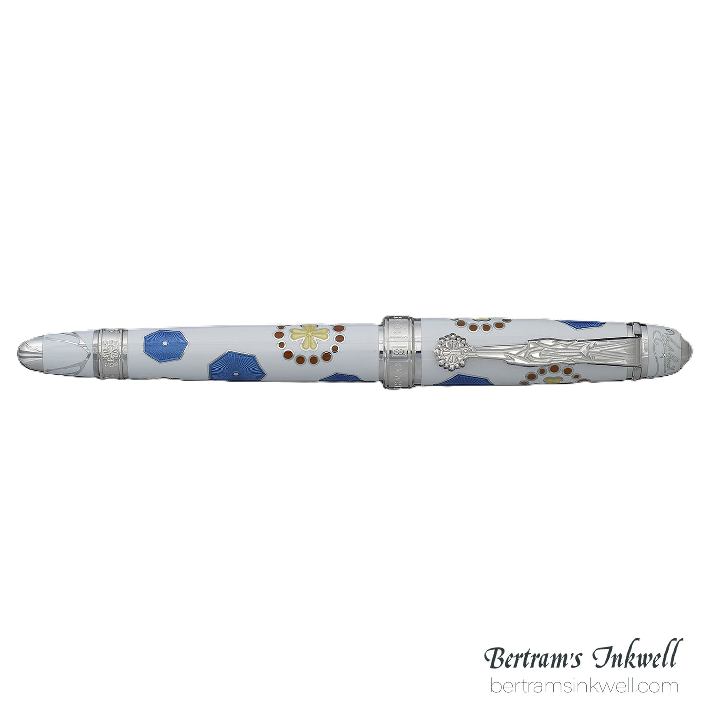 David Oscarson La Sagrada Familia White Fountain Pen
