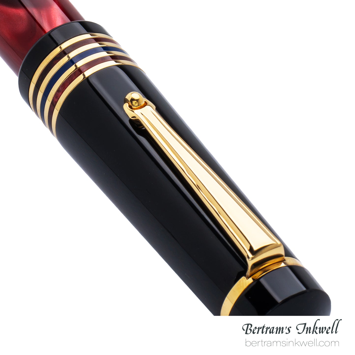 Delta Four Rings Collection - Crimson Night Fountain Pen Limited Edition