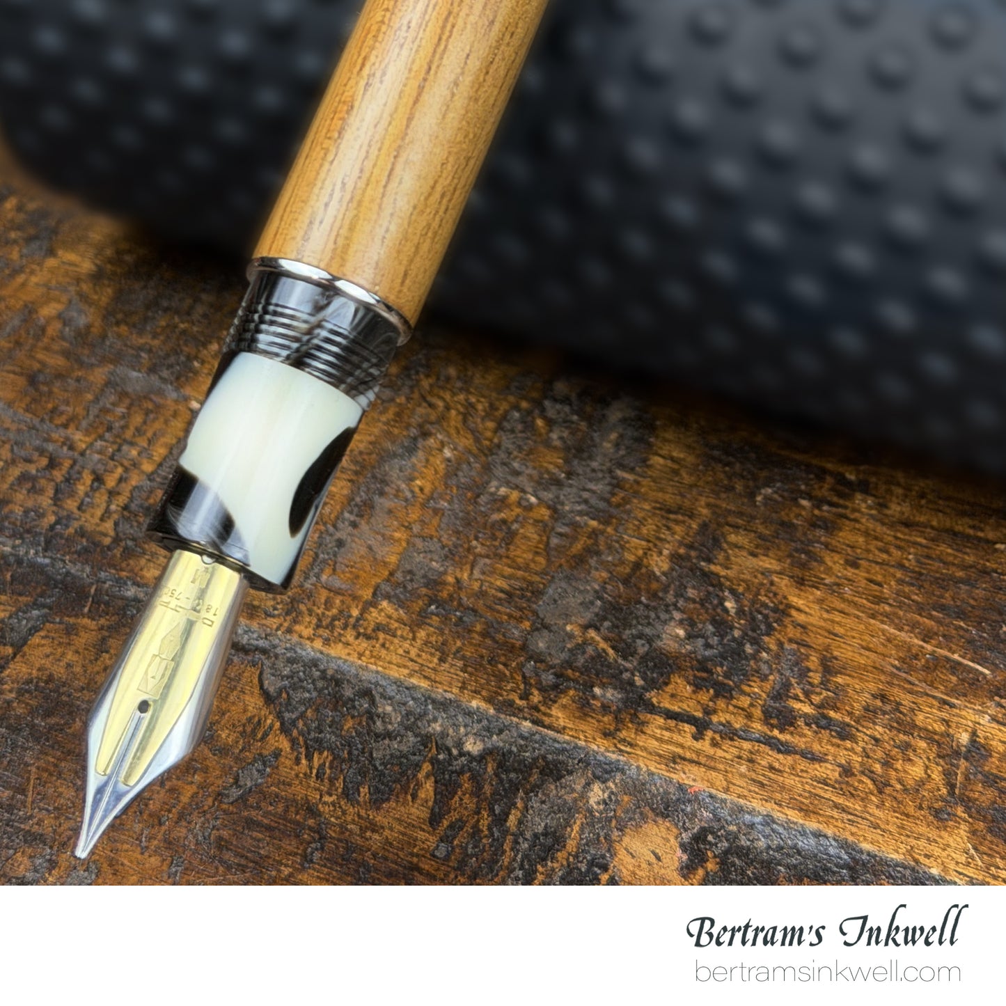 DELTA SeaWood, Light Iroko Wood Fountain Pen, 2013, DS94028 With Leather Pen Case