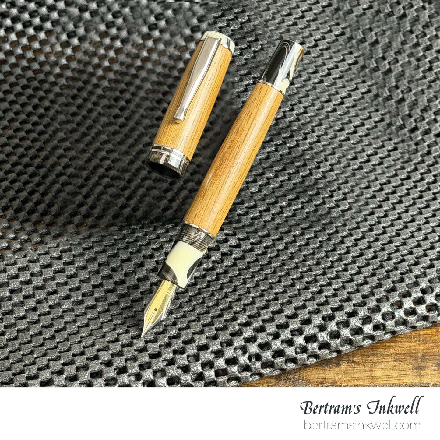 DELTA SeaWood, Light Iroko Wood Fountain Pen, 2013, DS94028 With Leather Pen Case