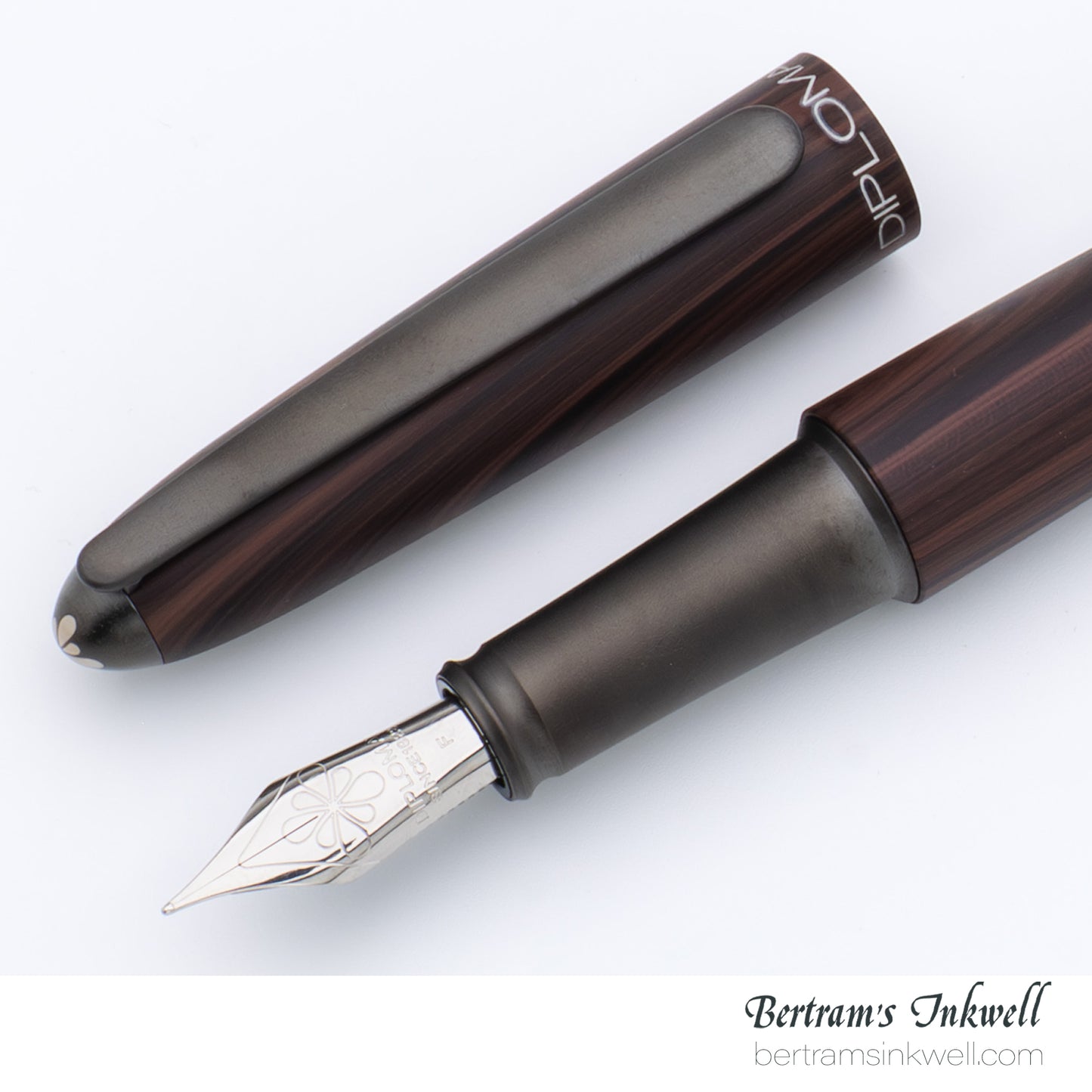 Diplomat Aero Black Forest Fountain Pen