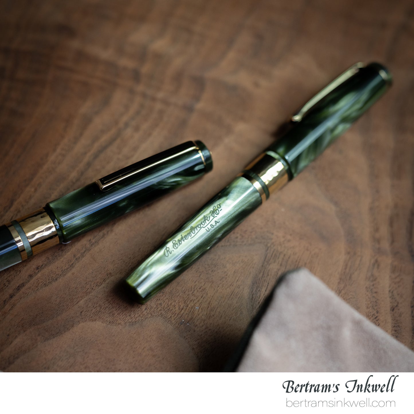 Esterbrook Model J Chatoyant Acrylic Palm Green Fountain Pen