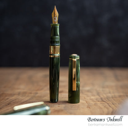 Esterbrook Model J Chatoyant Acrylic Palm Green Fountain Pen