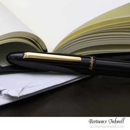 Esterbrook Estie Ebony Regular Size Fountain Pen