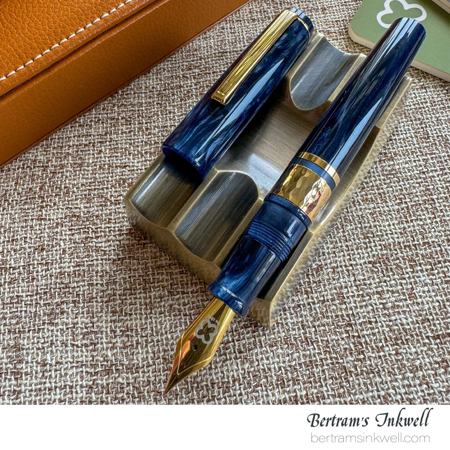 Esterbrook Model J Chatoyant Acrylic Capri Blue Fountain Pen