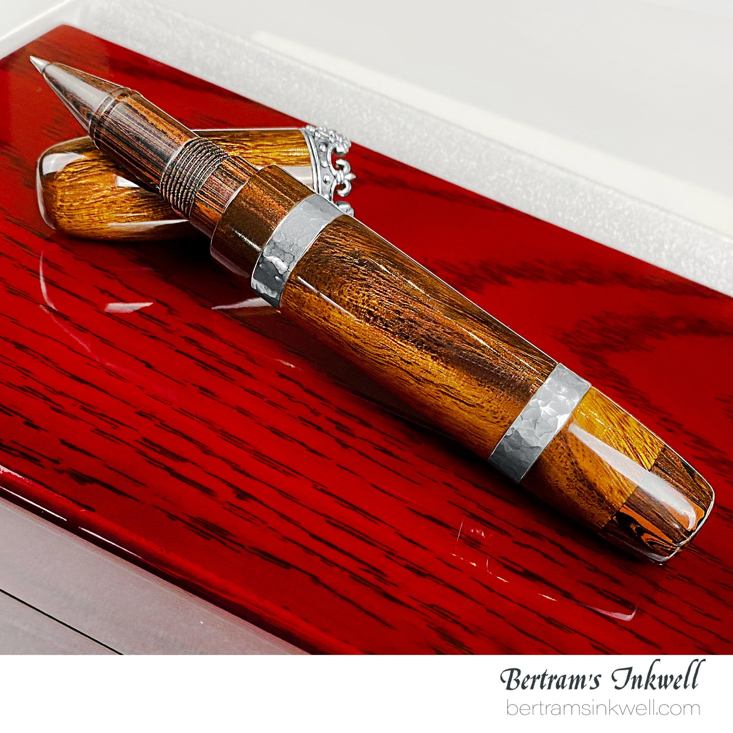 Gisi Pen Company Oversize Knights Templar Fleur Di Lis Limited Edition Rollerball Pen, 2000