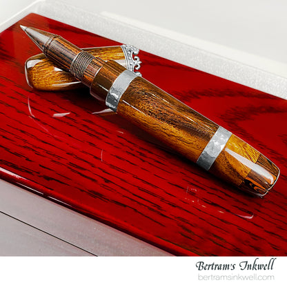 Gisi Pen Company Oversize Knights Templar Fleur Di Lis Limited Edition Rollerball Pen, 2000