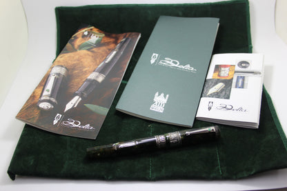 Delta Nazareth 2000 1k Special Limited Edition Fountain Pen 18k Medium Nib