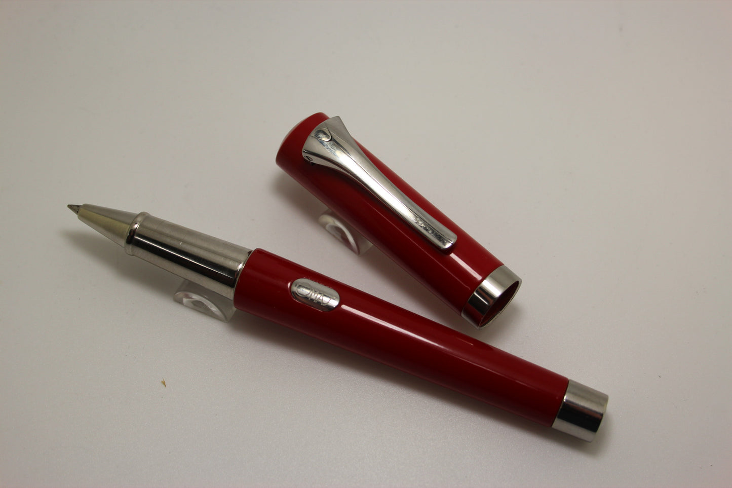 Omas Emotica Red Rollerball