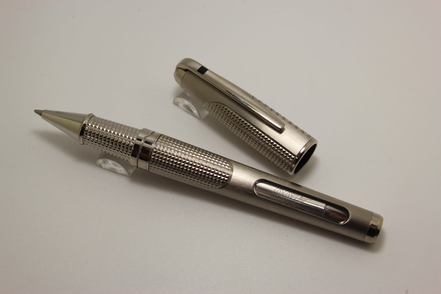 S.T. Dupont Olympio 007 James Bond Limited Edition Palladium Rollerball