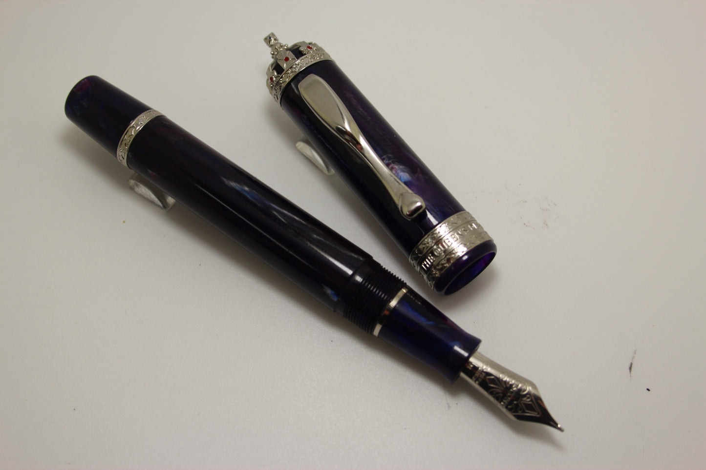 Visconti Diamond Jubilee 60th Anniversary Limited Edition Fountain Pen 23k Pd Medium Nib