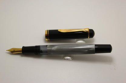 Pelikan M200 Black Cap Grey Marbled Barrel Fountain Pen Steel Medium Nib