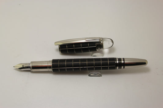 Montblanc Starwalker Metal & Rubber Fountain Pen 14k Nib