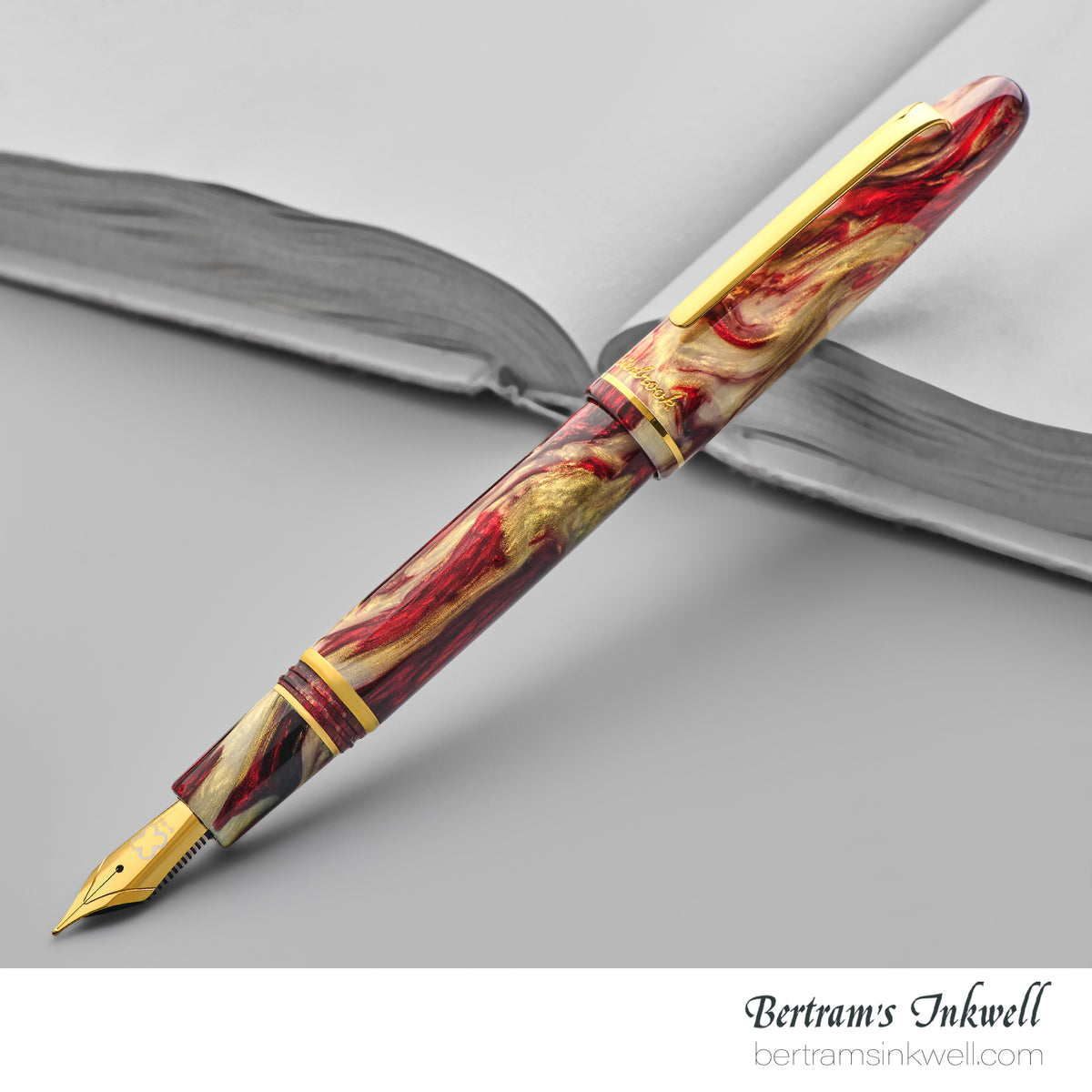 Esterbrook Estie King of the Night Regular Size Fountain Pen