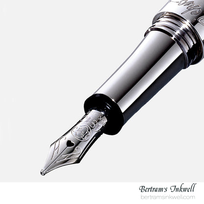 Montblanc Marlene Dietrich 1901 Silver and Diamonds Limited Edition Fountain Pen 101402, 2007