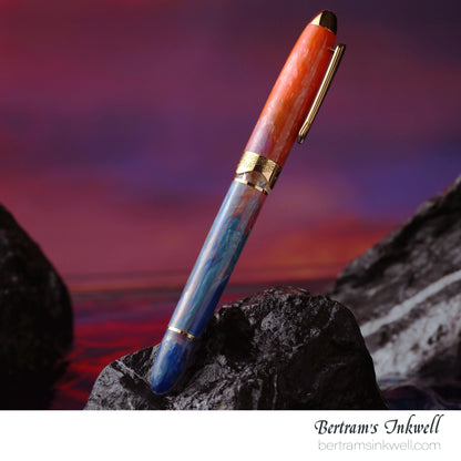 Nahvalur Horizon Dusk Fountain Pen