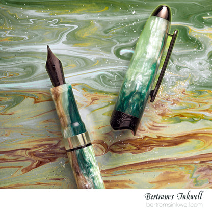 Nahvalur Horizon Twilight Fountain Pen
