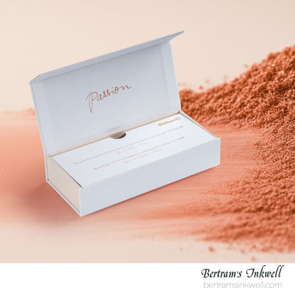 Pelikan Souverän M600 White & Rose Gold Special Edition Fountain Pen