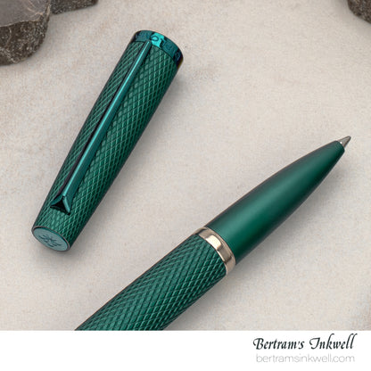 Diplomat Viper Green Guilloche Fountain Pen