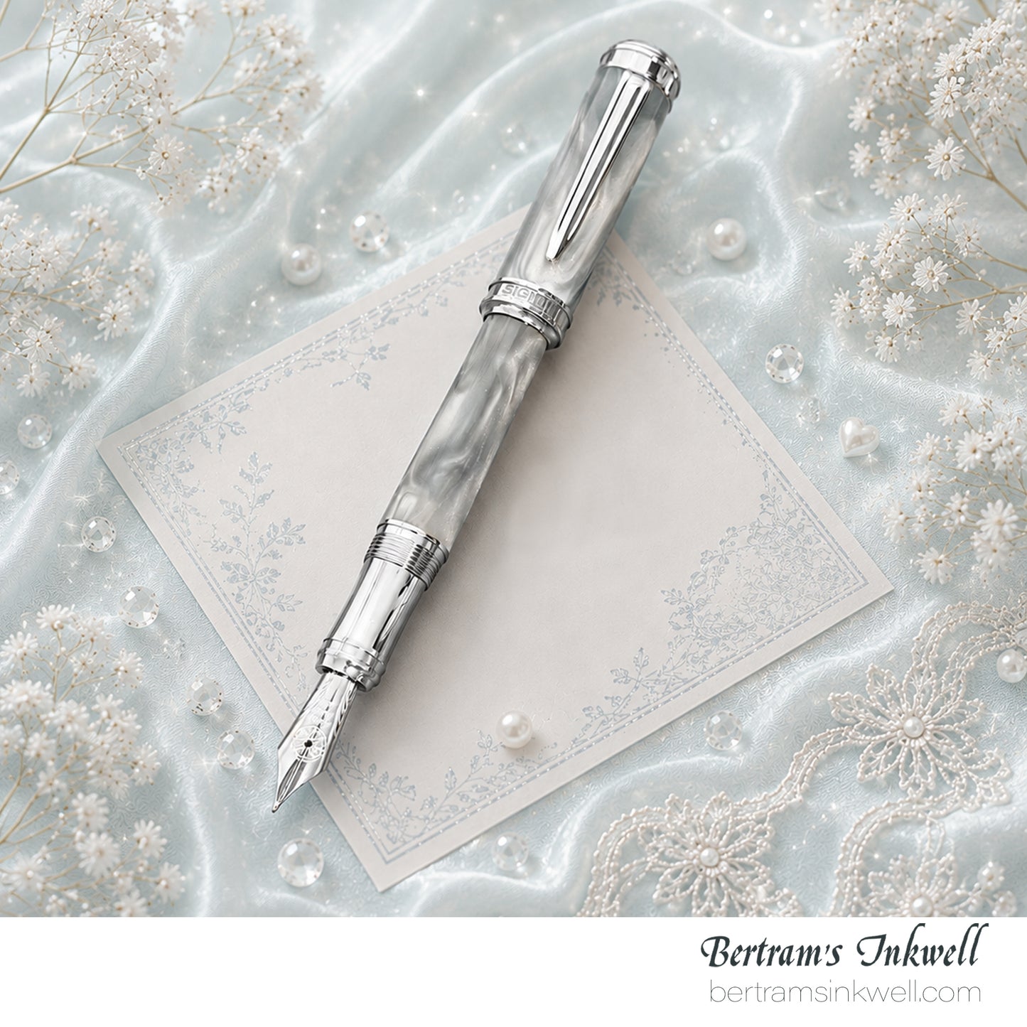 Signum Carina Grey Mist Fountain Pen With Leather Pen Case, 2011