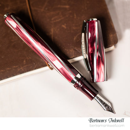 Visconti Divina Elegance Bordeaux Fountain Pen