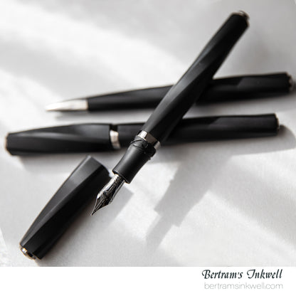 Visconti Divina Matte Black Ballpoint