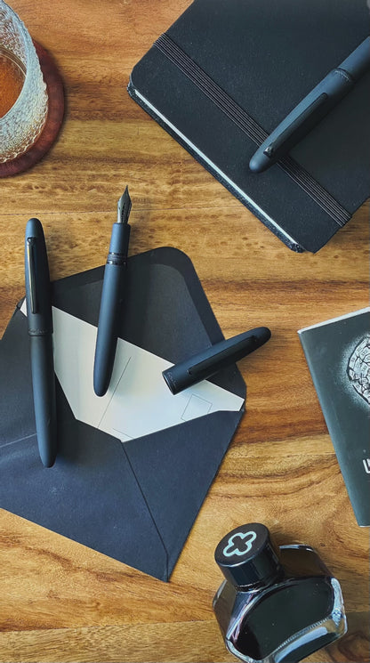 Esterbrook Estie Raven Regular Size Fountain Pen
