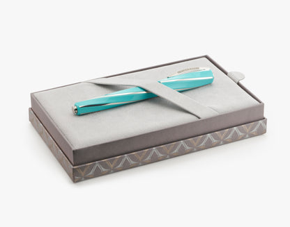 Visconti Divina Elegance Wave Fountain Pen