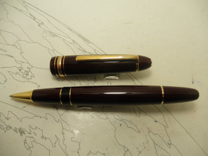 Montblanc Burgundy Legrand 162R Roller Ball